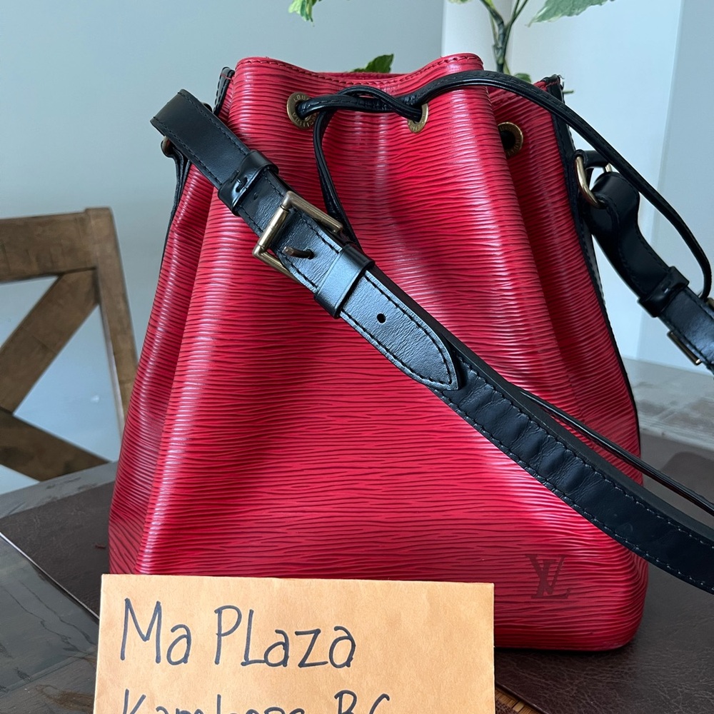 Louis Vuitton Noe in Red and Black